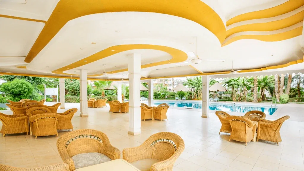 الفندق بيراميزا إيزيس الأقصر - الأقصر